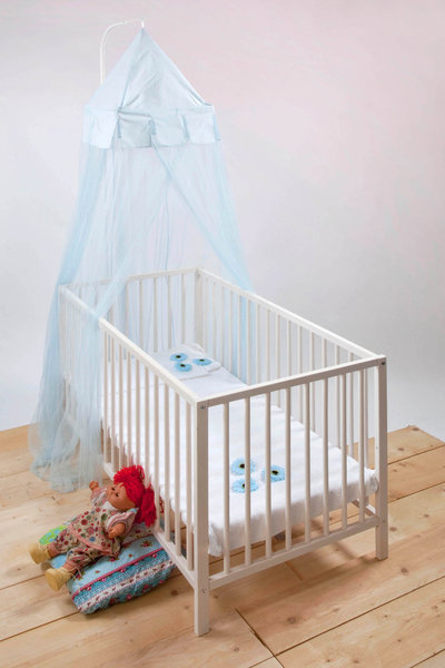 Mosquitera infantil para cuna BABY CASTLE® en azul claro y malla 256.
